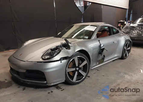 2025 Porsche 911 Carrera/Carrera T из США, поврежденный, VIN WP0AA2A90SS207246